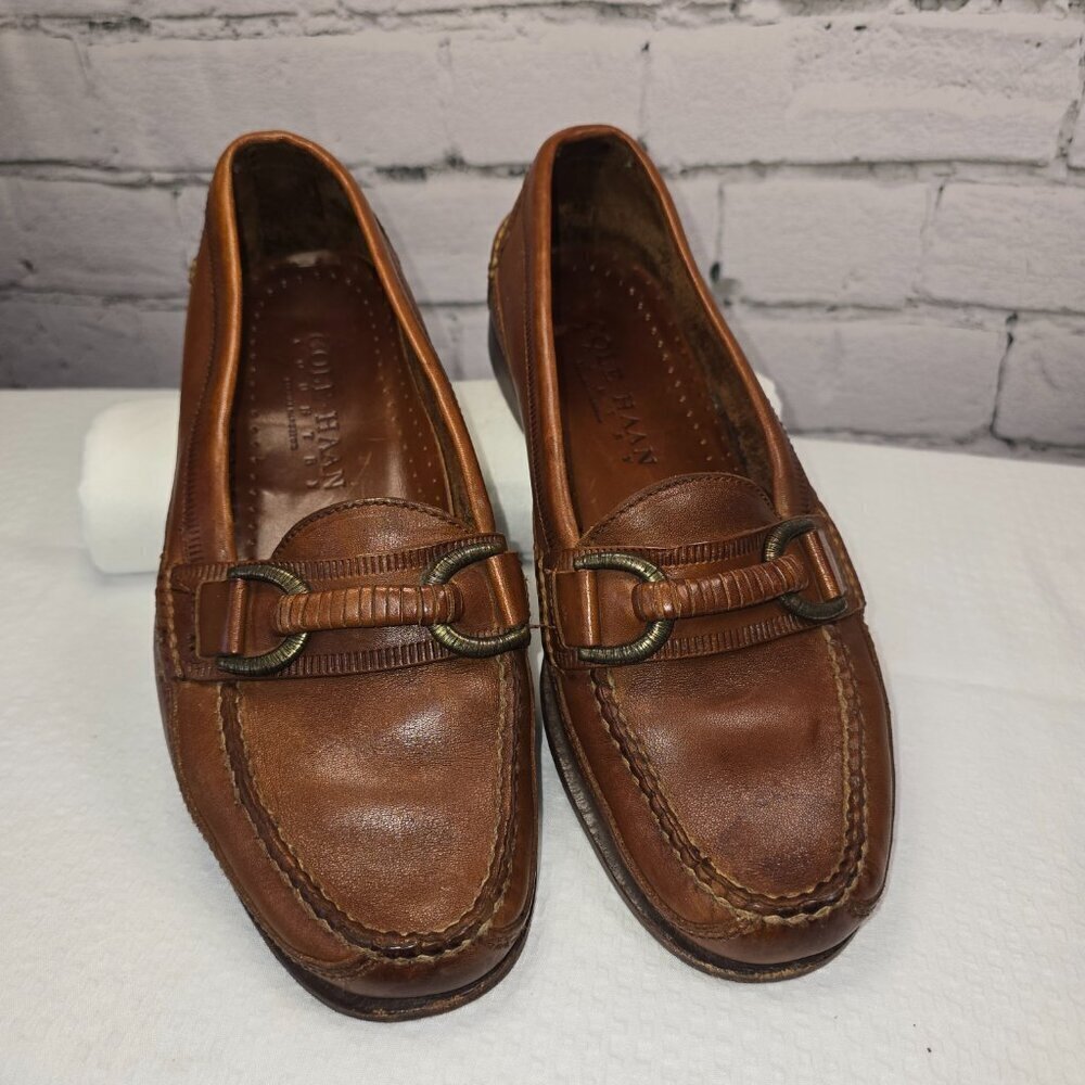 COLE HAAN BROWN LEATHER SLIP ON LOAFERS WITH FAUX BUCKLE TOE DETAIL SIZE 8 MENS